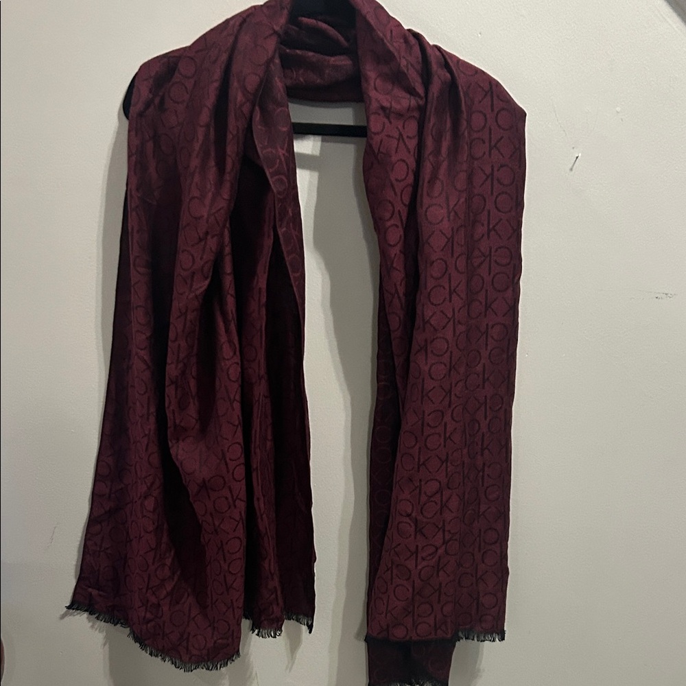 Calvin Klein Burgundy shrug!! - Picture 4 of 10